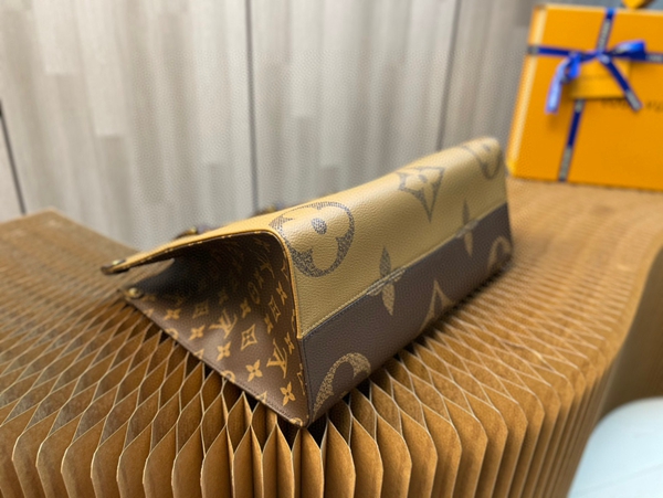 ルイヴィトンバッグ内部構造